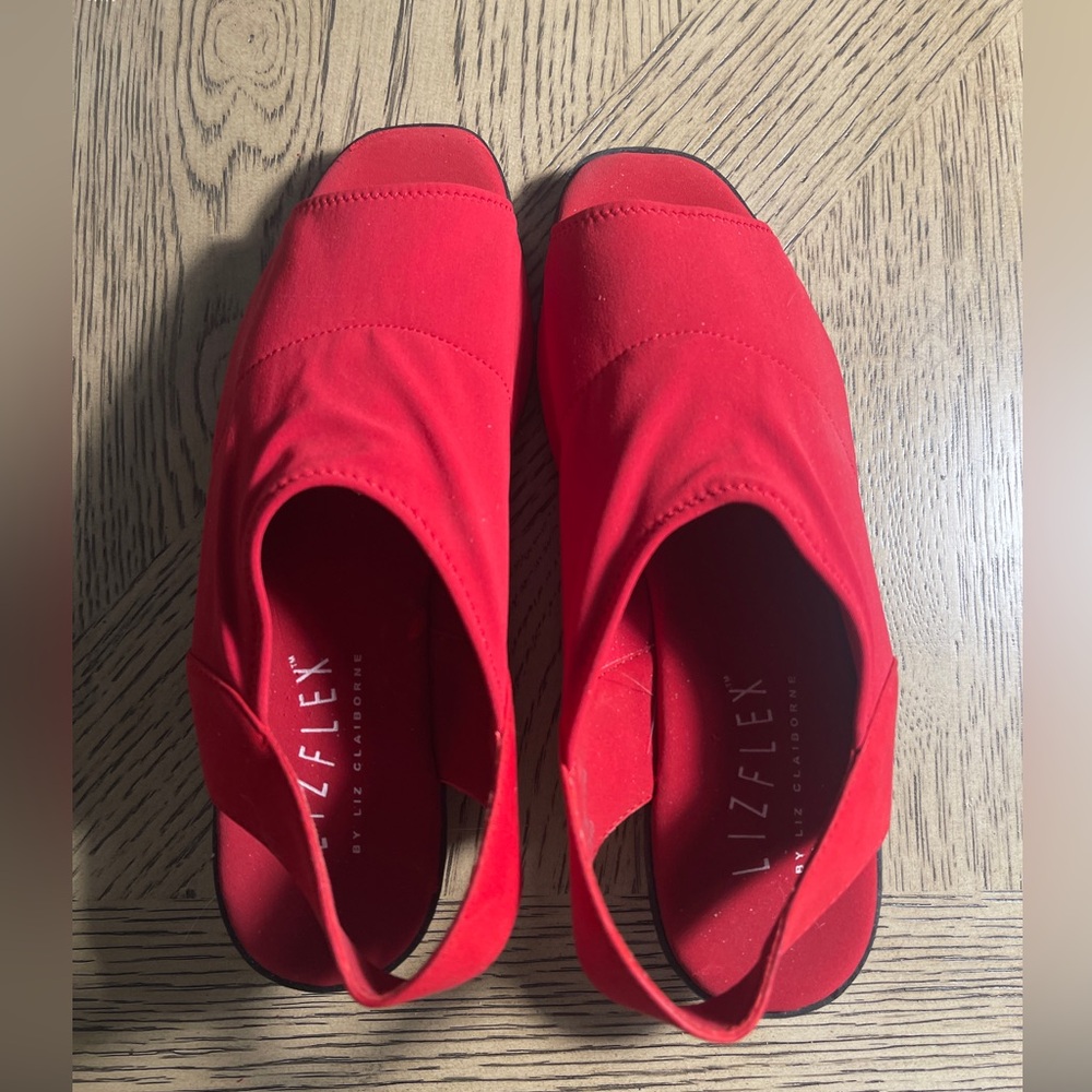 CLEARANCE - ANY 2 PAIRS OF SHOES $35 Liz Claiborne Red Liz Flex Size 6.5